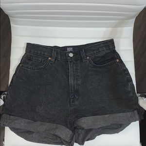 BDG High-Waisted Mom Shorts